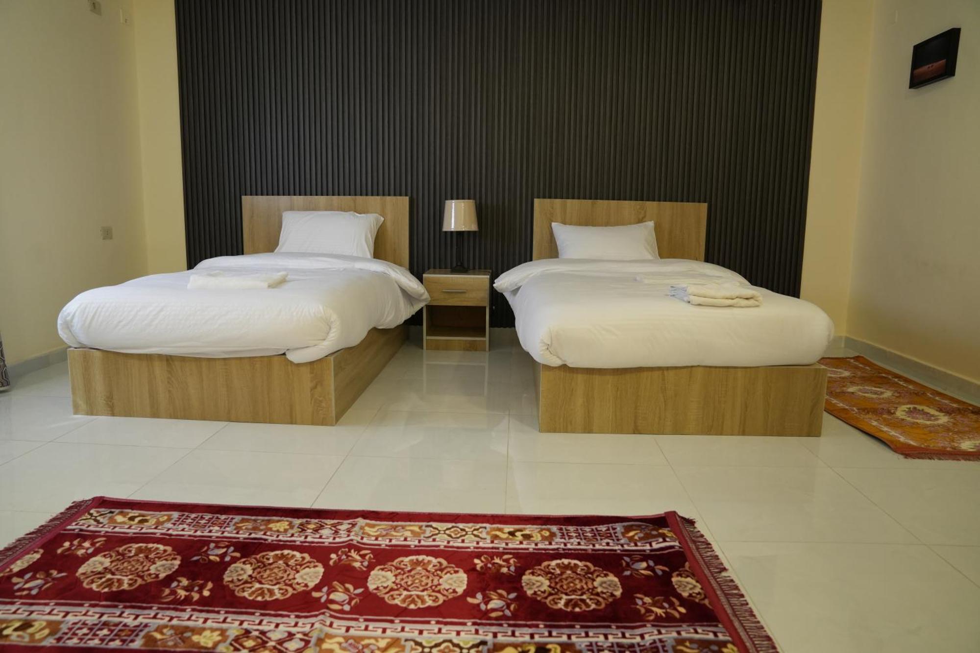 Uncle Ali Hotel Wadi Musa Exterior foto