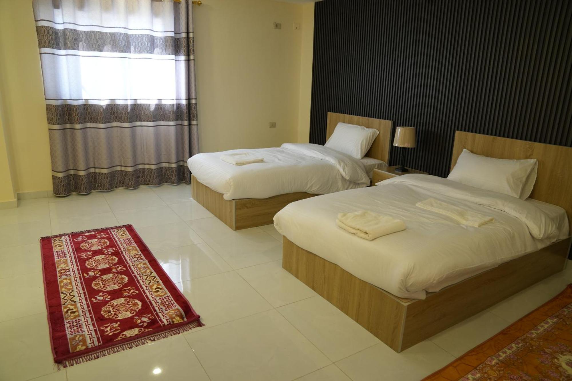 Uncle Ali Hotel Wadi Musa Exterior foto